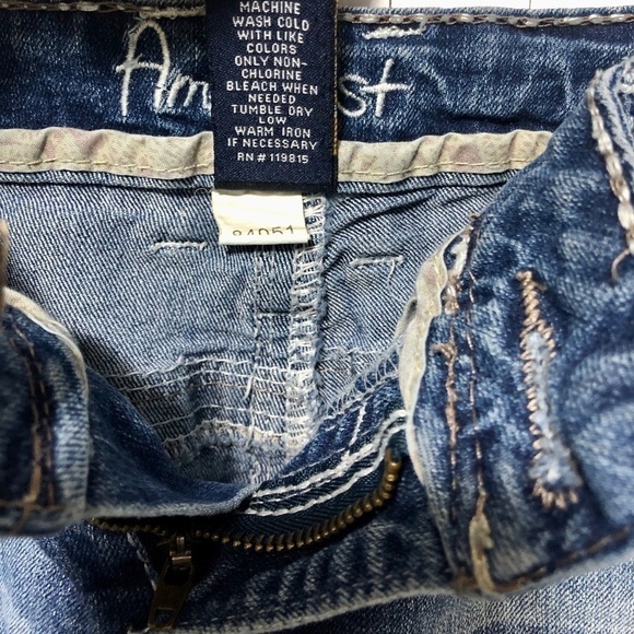 🧧Amethyst blue denim jean shorts - Picture 3 of 6